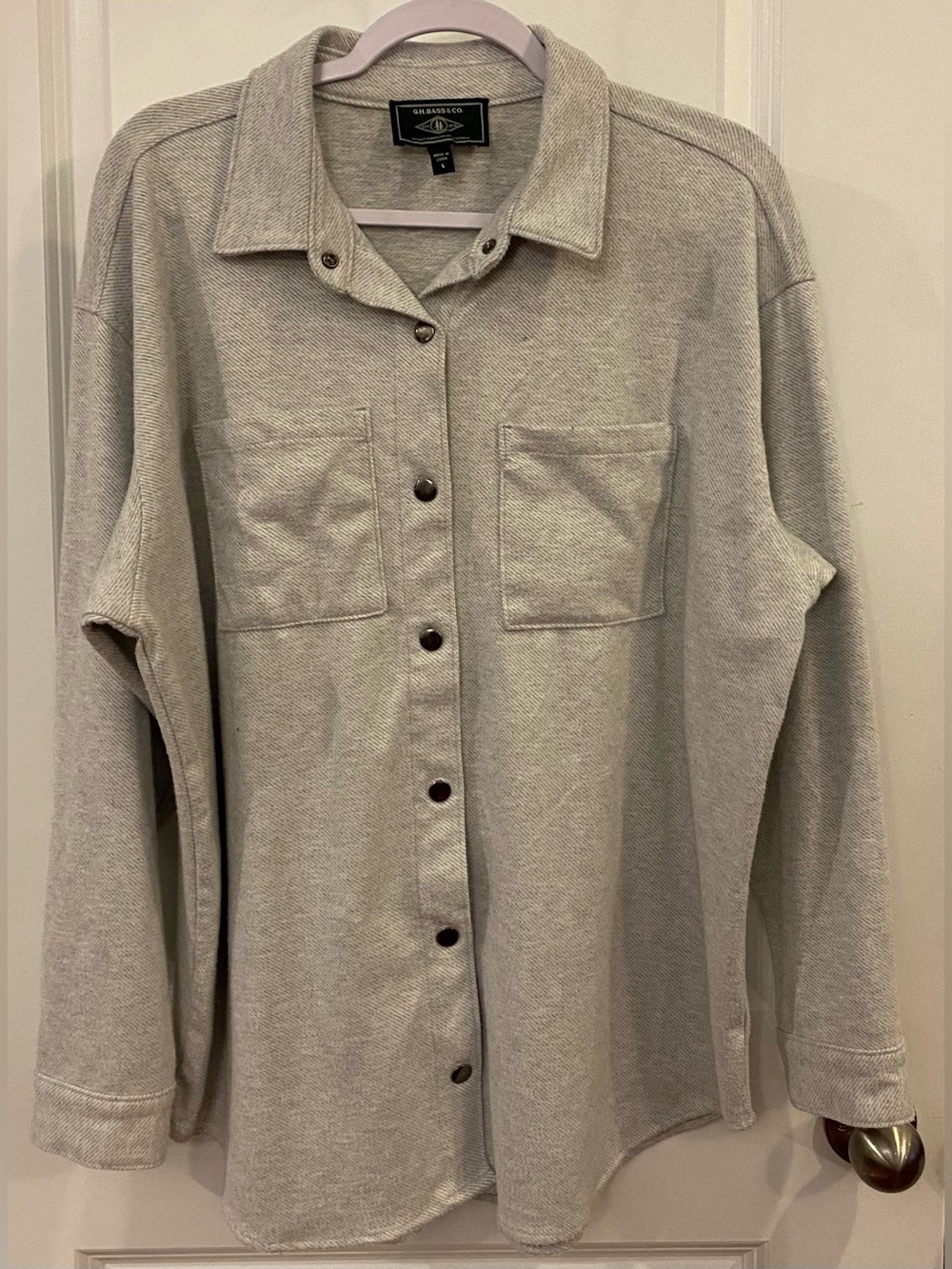 G.H. Bass & Co. Shirt Shacket Sz L Gray Snap Front & Cuffs Chest Pockets